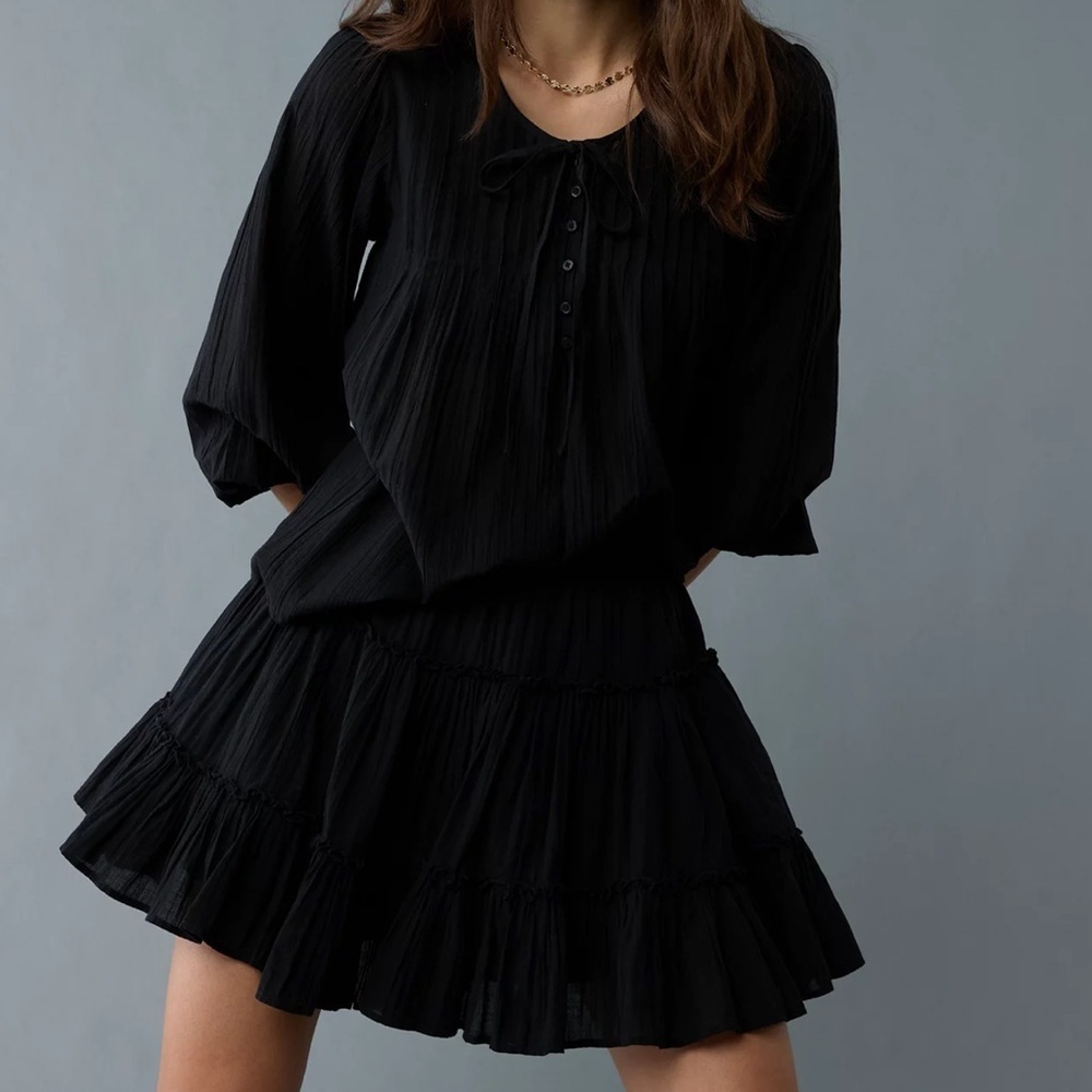 Aerie Pool to Party Tiered Mini Skirt Black Cotton Gauzy Drawstring Size Medium